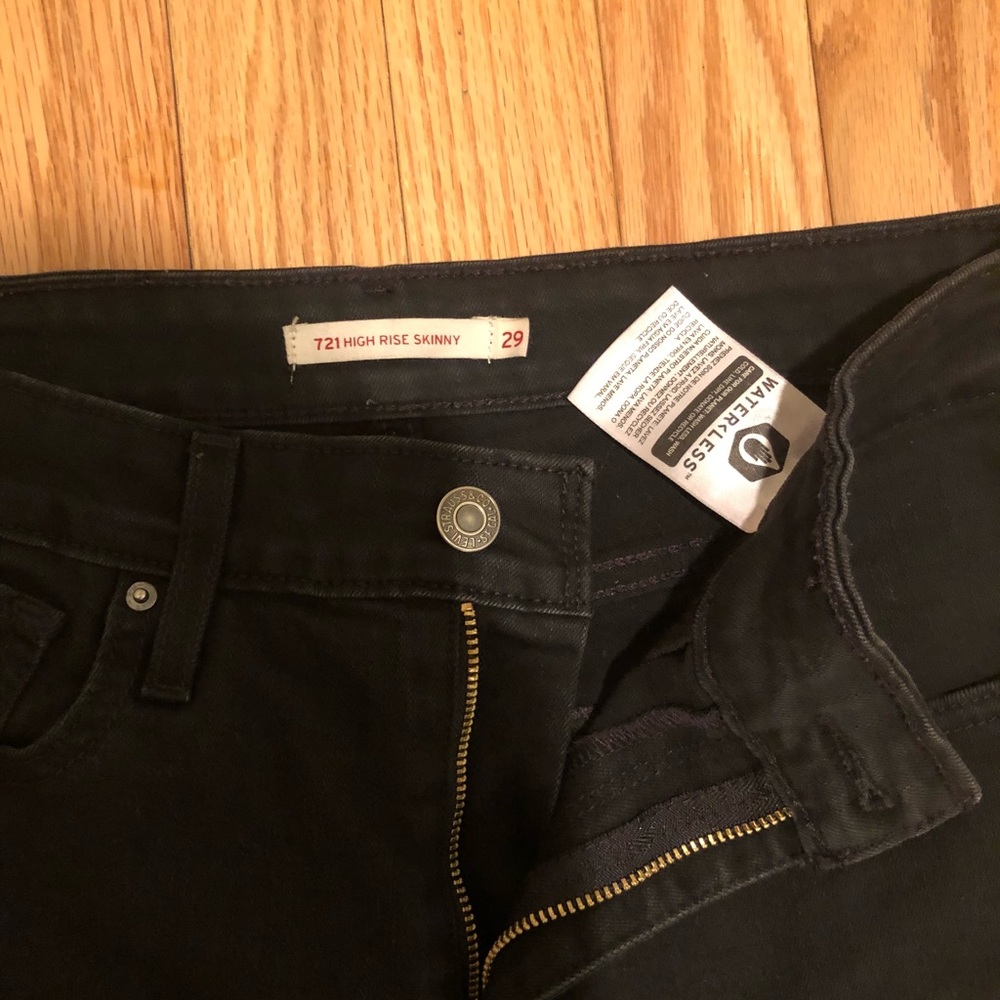 Levi’s Black Skinny Jean